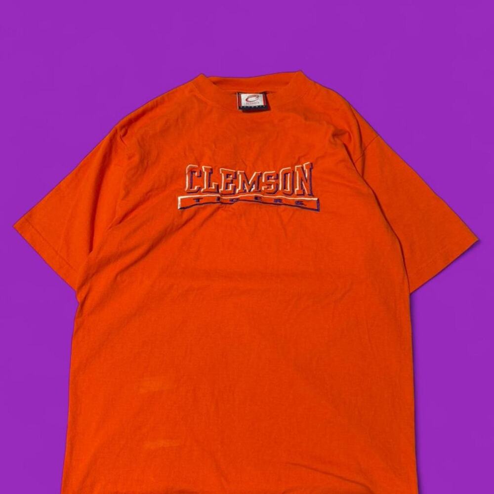Vintage Clemson University logo embroidered T Shirt Size Large